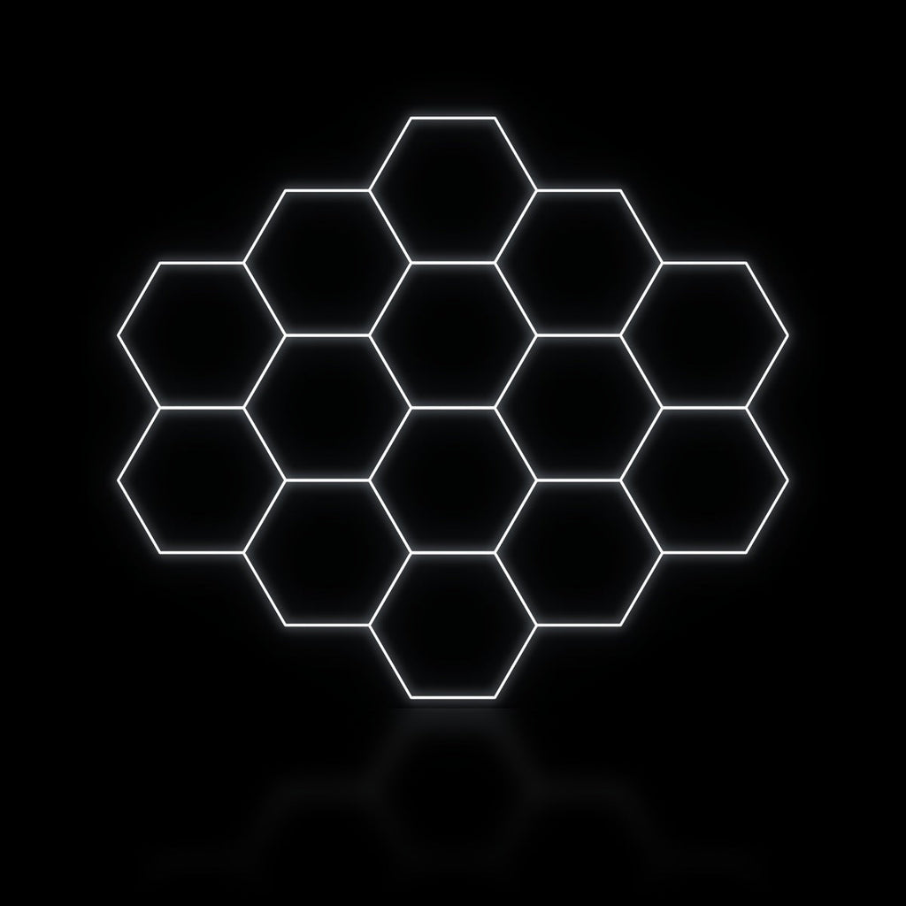Éclairage LED hexagonal nid d'abeille 14 modules en grande trame 3,90 x 3,40 m, blanc dimmable ou 3 couleurs, showroom