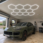 Mise en situation illustrative — Hexeli gsx-11-hexagones-330x241-3-couleurs — garage-01.