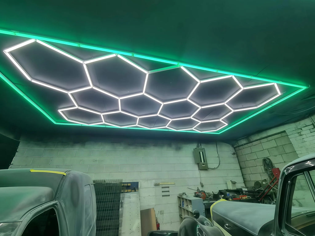 Éclairage plafond LED 14 Hexagones GSX™ - 2,40 m x 4,80 m – 550W blanc 6500K – cadre au choix